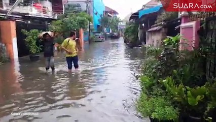 Hujan Deras Semalam, Banjir Genangi Wilayah Koja, Jakarta Utara