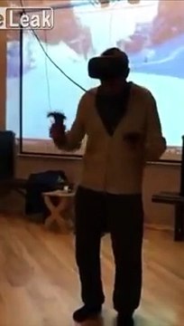 Skier en réalité virtuelle, pas si facile !