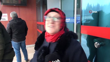 Trabzon şehir merkezine 3 yıl aradan sonra kar yağdı