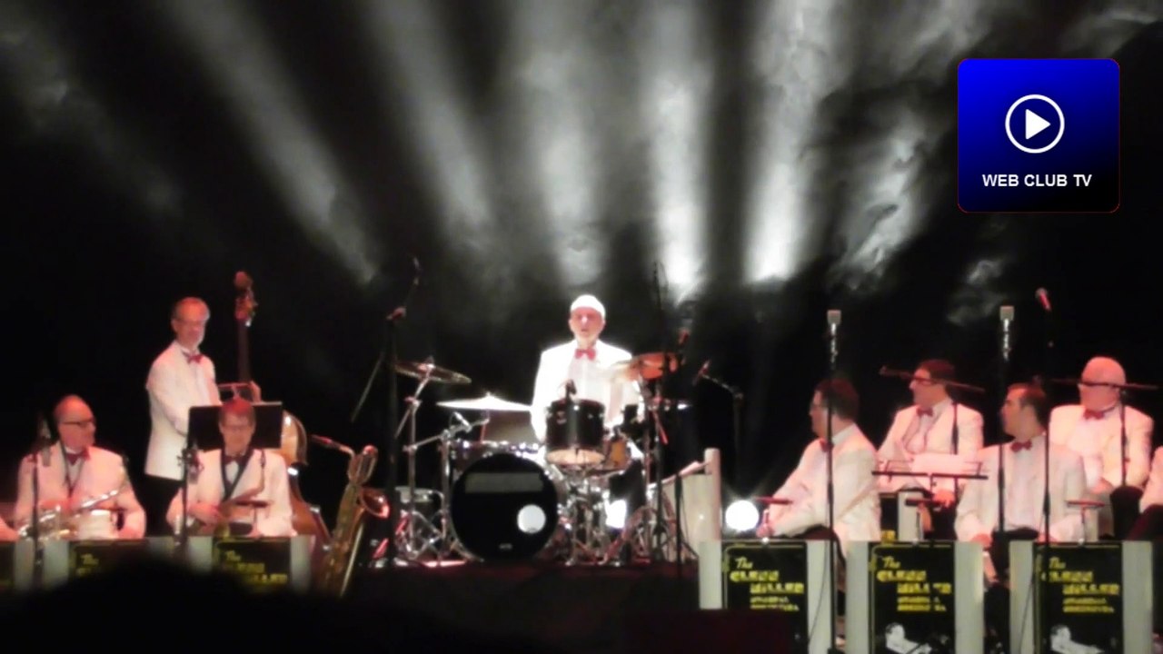 Denain théâtre mouvementé décoiffant avec le batteur de The Glenn Miller Memorial Orchestra