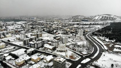 Beyaz örtü her yeri sardı