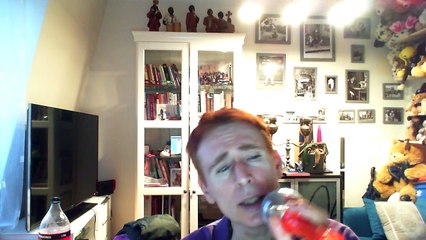 Wiwi égratigne "la salope" d'Alice Dona