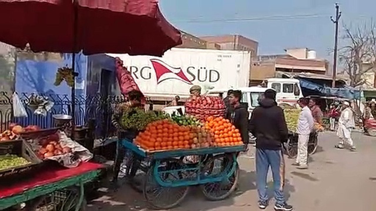 कांधला में उप जिलाधिकारी ने चलाया अतिक्रमण हटाओ अभियान