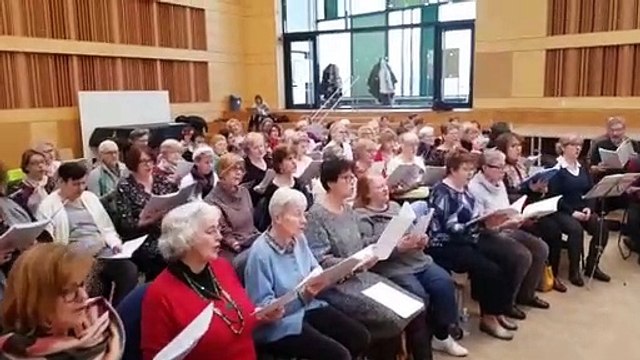 200 choristes du projet Mademoiselle Moselle répètent à la maison de l'orchestre de Metz