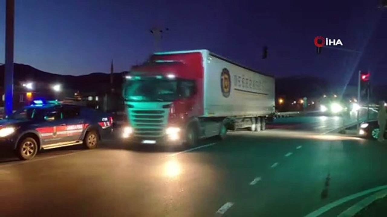 Suriye sınırına Tank ve Obüs sevkiyatı