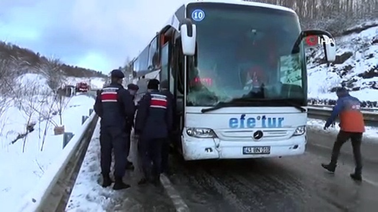 Zonguldak-Ereğli karayolunda trafik kazası; 5 Yaralı