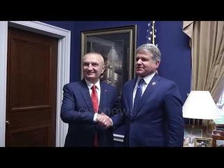 Ora News - Meta takon kongresmenin McCaul: Lufta kundër terrorizmit, prioritet absolut