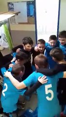 Chant de la victoire après match U11 Équipe 1