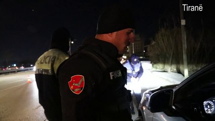 下载视频: Policia dhe FNSH kontrolle në mbarë vendin, për 72 orë janë shoqëruar 134 persona