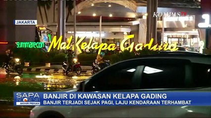 Jakarta Terendam Lagi, Pengendara Motor Memasuki Jalan Tol