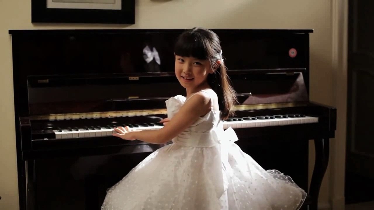 1)	Malbrough. Chansons et rondes enfantines. Piano. Musique