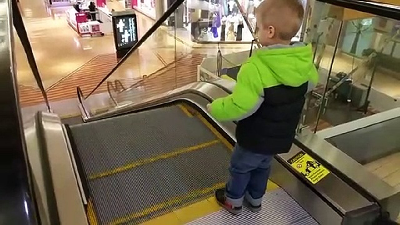 LEARNING_TO_USE_THE_ESCAco//
