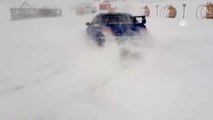 Yoğun kar altında drift yaptılar