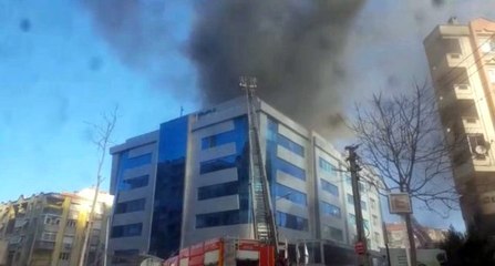 İzmir'de hastanede yangın paniği