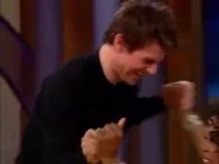 Tom Cruise pète completement les plombs chez Oprah Winfrey