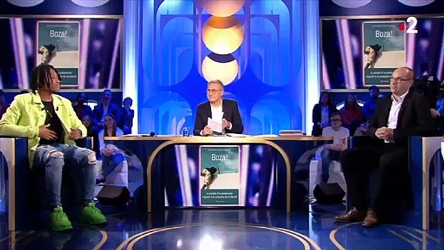 Jeune migrant du Cameroun âgé de 18 ans, Ulrich Cabrel trouve que les jeunes Français se plaignent de choses qui n'ont pas de sens