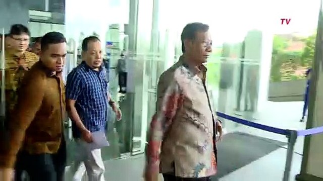 Wacana Pemulangan WNI Eks ISIS, Mahfud MD : Hanya Pengalihan Isu