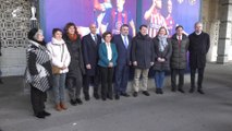 Uribes asiste a la final de la Supercopa de fútbol femenino