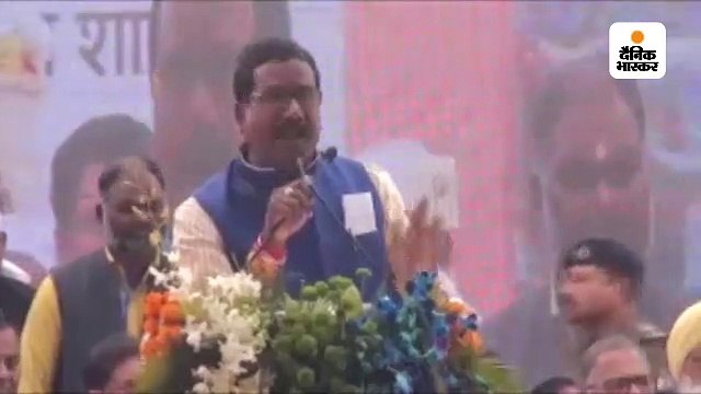 मुख्यमंत्री कमलनाथ के मंच पर मंत्री हर्ष यादव की मांग- डॉ. भीमराव आंबेडकर को भारत रत्न दिया जाए