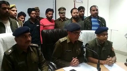 इटावा:अपर पुलिस अधीक्षक ने लूट का किया खुलासा
