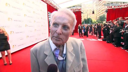 Robert Conrad, Star of 'The Wild Wild West' Dies at 84