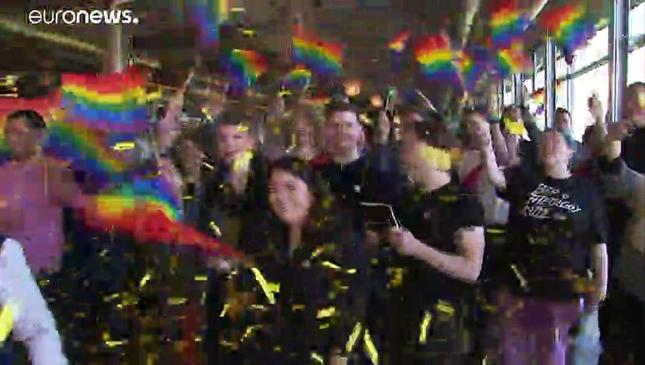 LGBT-Community freut sich über Referendumsergebnis