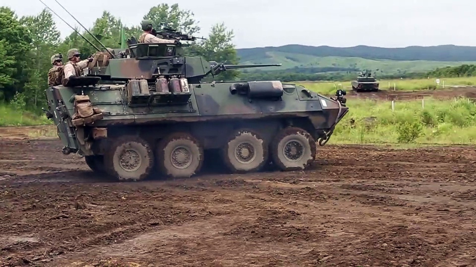 US Marines and JGSDF Force Conduct Joint Light Light Armored Vehicle Assaults