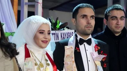 Görme engelli genç, eski arkadaşı ile hayatını birleştirdi