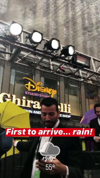 Όσκαρ 2020: Η βροχή έχει φέρει προβλήματα στις αφίξεις στο κόκκινο χαλί