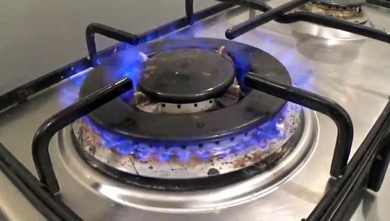 How_To_Flip_an_Egg .