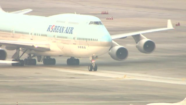 3차 전세기 내일 출발할 듯... 중국 국적 가족 등 150여 명 수송 / YTN
