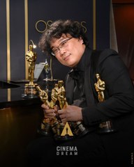 لقطة لم تظهر على الشاشة خلال حفل الأوسكار: تصرف مخرج   مع براد بيتParasite