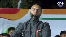 Owaisi says won't show papers, will rather take bullets in the chest | Oneindia News