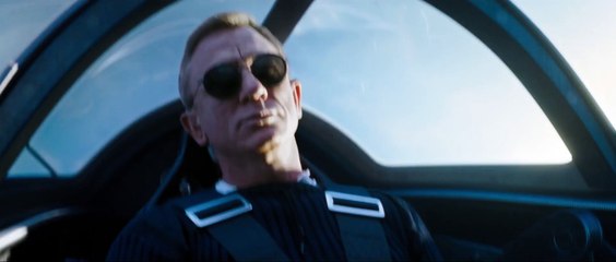 SIN TIEMPO PARA MORIR Película - Spot Super Bowl