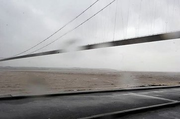 Storm  Ciara closes Humber Bridge