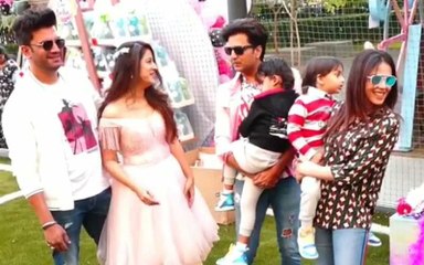 Riteish-Genelia, Tusshar Kapoor, Shabir Ahluwalia, Surveen Chawla with their kids at Sharad Kelkar’s daughter, Kesha’s Birthday
