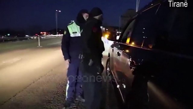 Ora News - FNSH kontrolle në Shkodër, në sitë akset rrugore që e lidhin me Malin e Zi