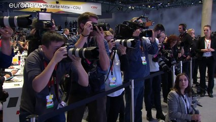 Η Ανεγκρέτ Κραμπ- Κάρενμπάουερ δεν θα είναι υποψήφια για την καγκελαρία