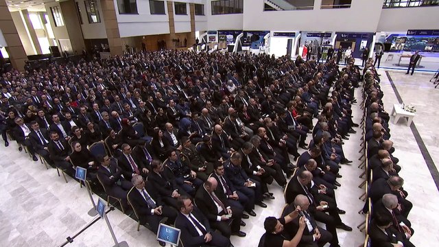 Cumhurbaşkanı Erdoğan'dan sosyal medya ve internet uyarısı