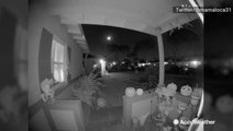 Doorcam gets lucky shot of shining meteor