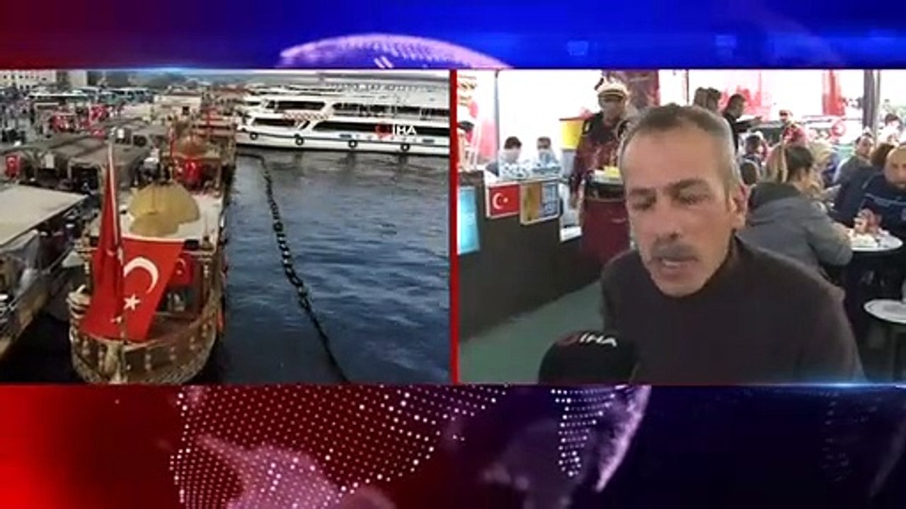 Eminönü'ndeki balık-ekmek tekneleri havadan görüntülendi