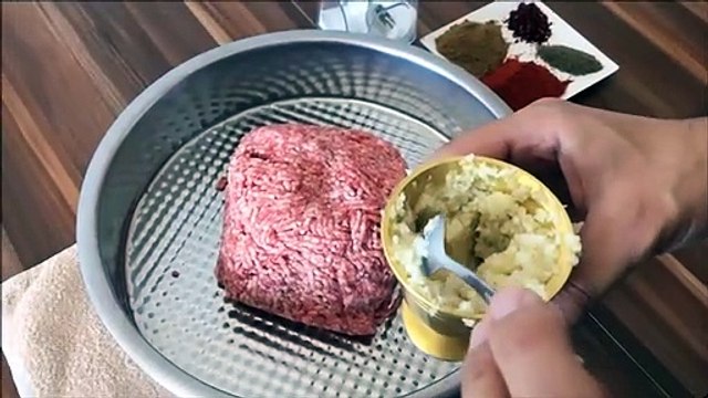 Ev Yapımı Sucuk. Yapımı pratik, en önemlisi katkısız ve sağlıklı...