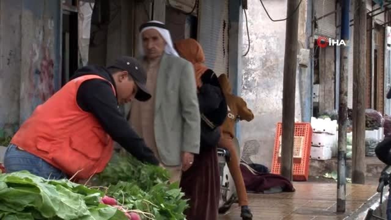 - Tel Abyad'ta hayat normale dönüyor- Barış Pınarı Harekatı sonrası Tel Abyad'ta hayat normale...