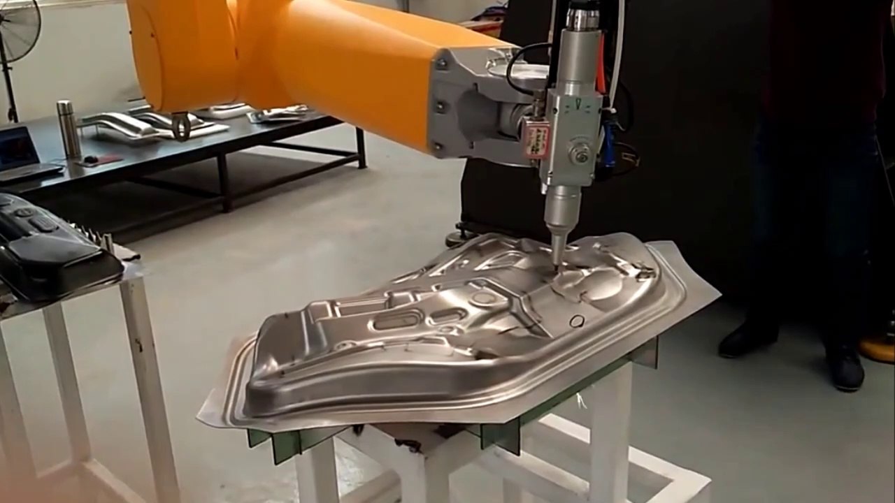 3D Laser Cutting Machine with 5 Axis Robotic Arm
