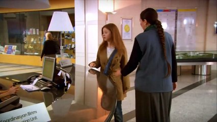 Cansu no pudo ver a Emir - El Secreto De Feriha Capítulo 17