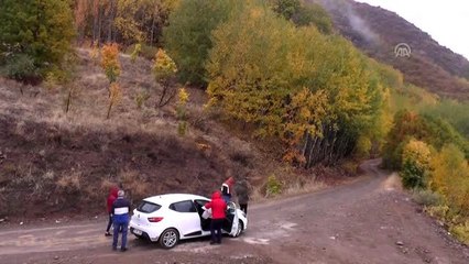 Sonbahar renkleriyle büyüleyen Tunceli'ye fotoğrafçı ilgisi
