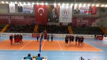 Mersin öğretmenler voleybol kupası'nda şampiyon anamur ilçe milli eğitim müdürlüğü