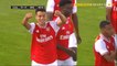 Le premier but de Gabriel Martinelli avec Arsenal en reprise de l'épaule