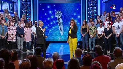 N'oubliez pas les paroles : une candidate participe pour rendre hommage à son papa décédé