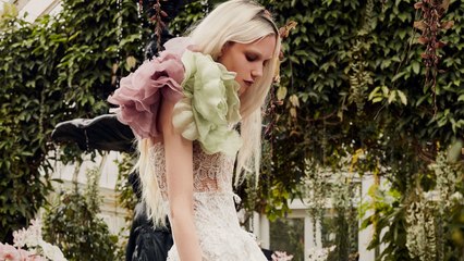 فيديو حصري تكتشفين فيه العالم الخيالي لعروس فيرا وانغ